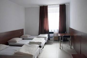 Фото номера Трехместный номер без собственной ванной комнаты Хостелы Twoj Hostel Katowice г. Катовице 3