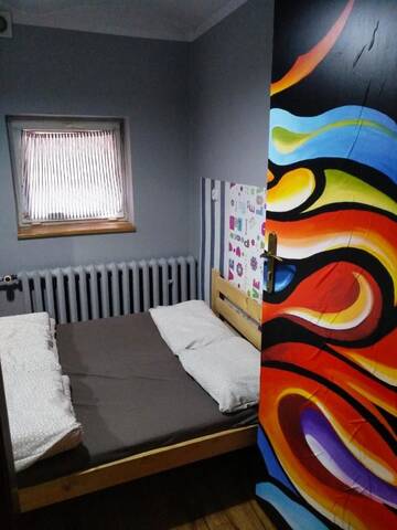 Фото номера Небольшой одноместный номер Хостелы Jopi Hostel Katowice Centrum г. Катовице 2