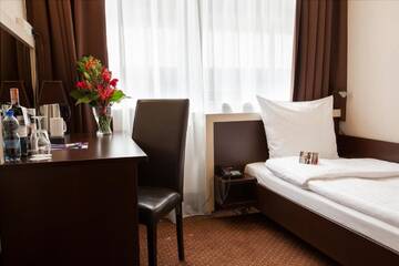 Фото номера Одноместный номер Отель Hotel Diament Spodek г. Катовице 4